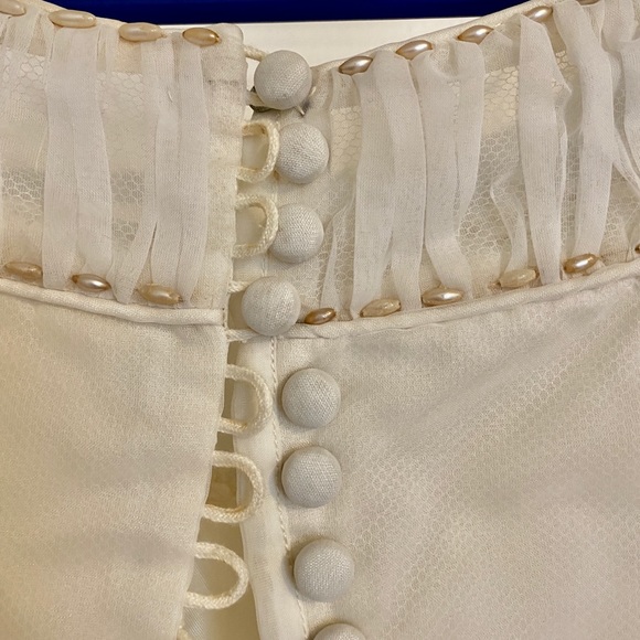 50s Wedding Dress S/XS, Beautiful crinoline skirt and intricate details - Picture 9 of 12